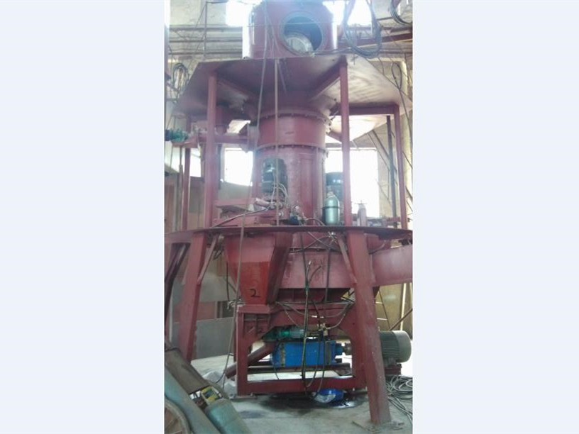 磨粉機(jī)主機(jī)